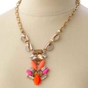 Stella and Dot Pop Geo Necklace